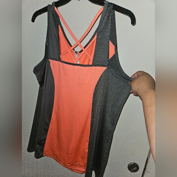 🛍Catherine Activewear Sleeveless Top 1X - Picture 3 of 4